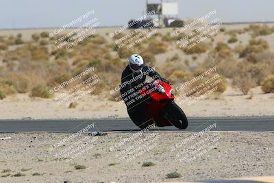 media/Mar-28-2022-Superbike Trackdays (Mon) [[b8603d0f67]]/Open Track Time/Turn 16/